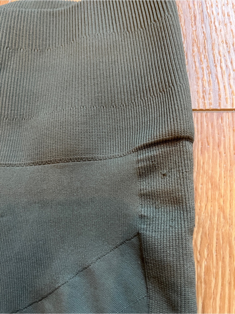 Lululemon Align Mid Rise Cropped Size 8 - Picture 3 of 7